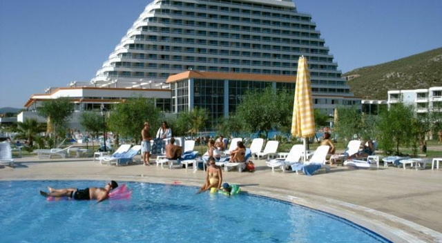 SÜRMELi EFES HOTEL