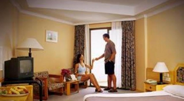 MAXIMA CLUB HOTEL